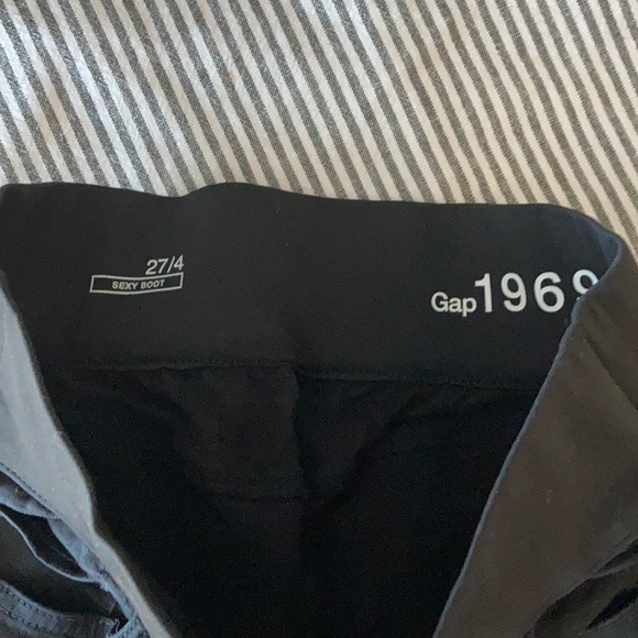 Gap Maternity Black Jeans - Picture 2 of 6